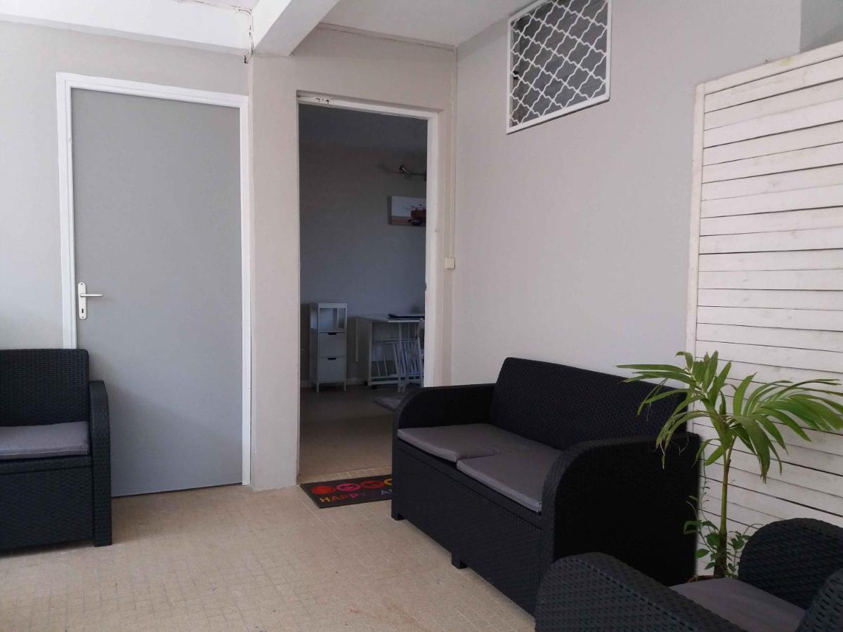 Апартаменты Agreable F2, Jardin, Garage, Fibre, Clim Ch Фор-де-Франс Экстерьер фото